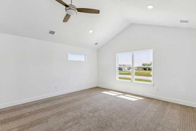 419 E Park Pl, Andover, KS 67002