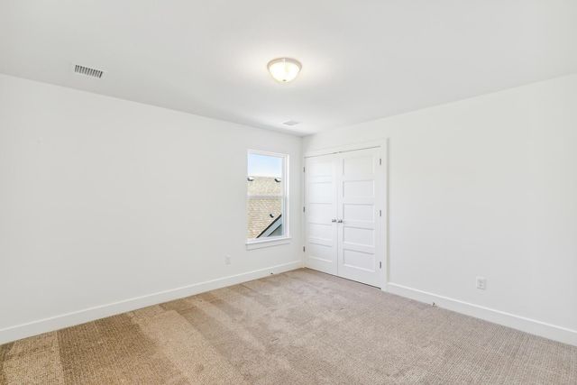 419 E Park Pl, Andover, KS 67002
