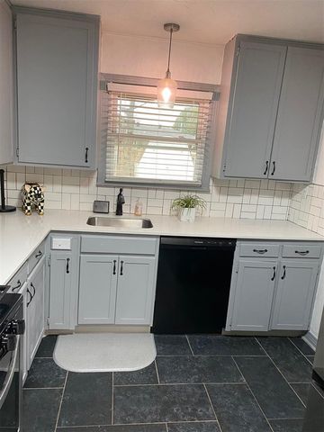 2212 Barclay Road, Oklahoma City, OK 73120