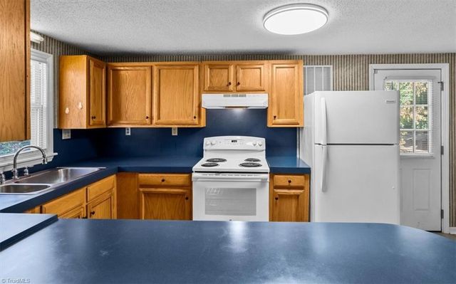 1025 Lawson Street, Eden, NC 27288