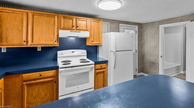 1025 Lawson Street, Eden, NC 27288