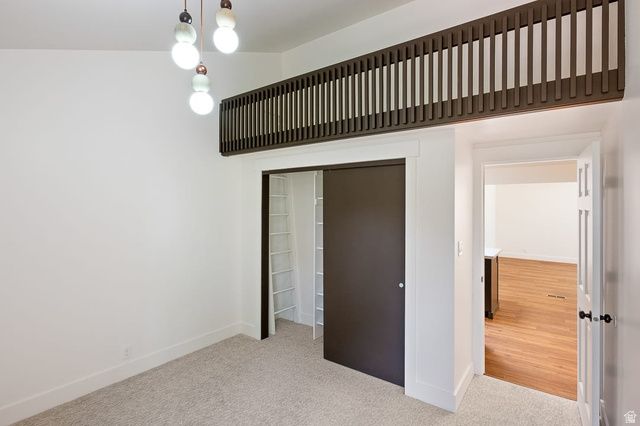 3545 E AVONDALE DR, Cottonwood Heights, UT 84121