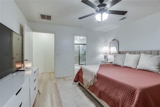 216 Evermore Lane, Yukon, OK 73099