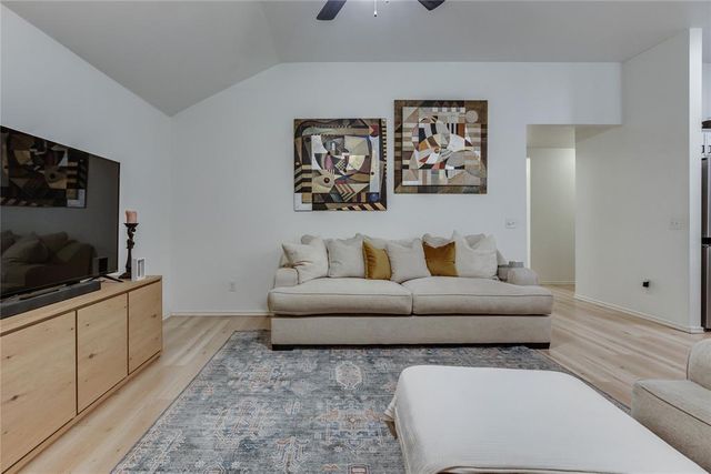 216 Evermore Lane, Yukon, OK 73099