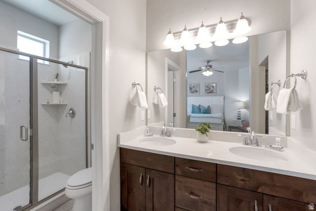 1907 E HOLIDAY LN, Washington, UT 84780