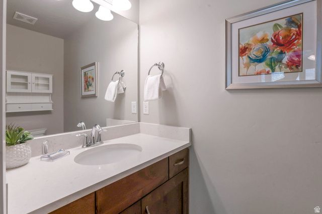 1907 E HOLIDAY LN, Washington, UT 84780