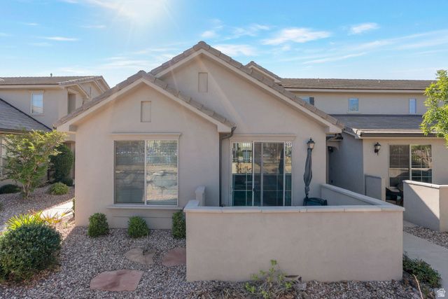 1907 E HOLIDAY LN, Washington, UT 84780