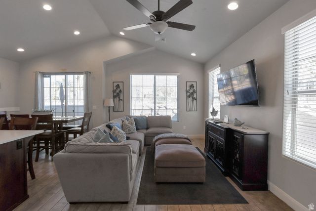 1907 E HOLIDAY LN, Washington, UT 84780