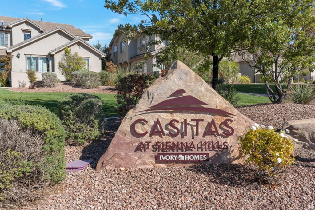 1907 E HOLIDAY LN, Washington, UT 84780