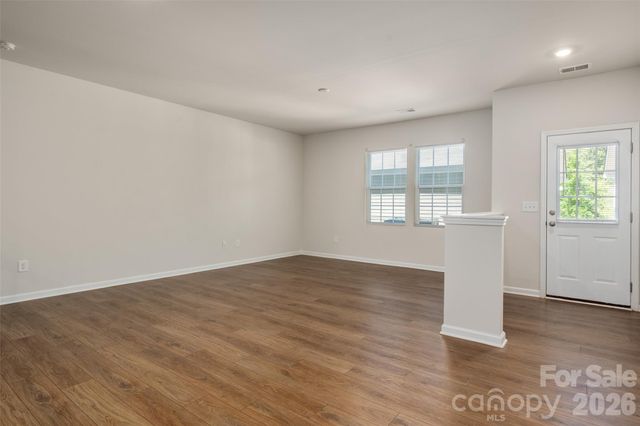 15740 Country House Street, Charlotte, NC 28273