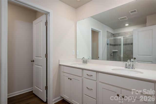 15740 Country House Street, Charlotte, NC 28273