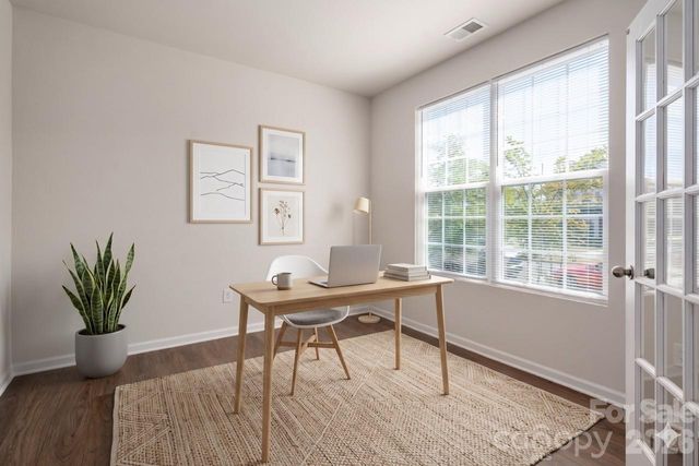 15740 Country House Street, Charlotte, NC 28273
