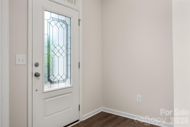 15740 Country House Street, Charlotte, NC 28273