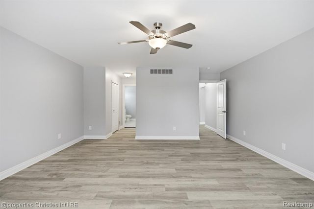 3120 Roma Court, Wixom, MI 48393