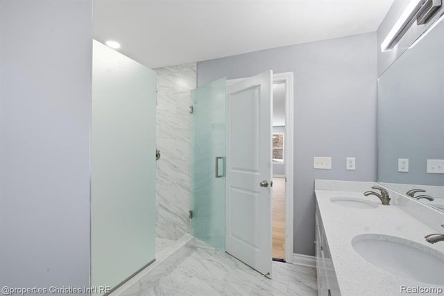 3120 Roma Court, Wixom, MI 48393