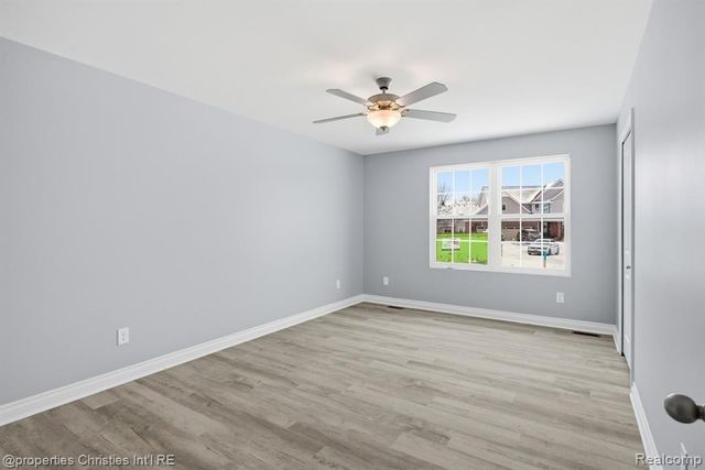 3120 Roma Court, Wixom, MI 48393