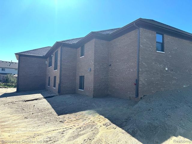 3120 Roma Court, Wixom, MI 48393