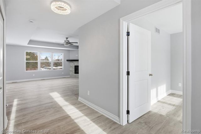 3120 Roma Court, Wixom, MI 48393