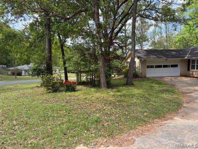 375 Pine Forest Drive, Wetumpka, AL 36093