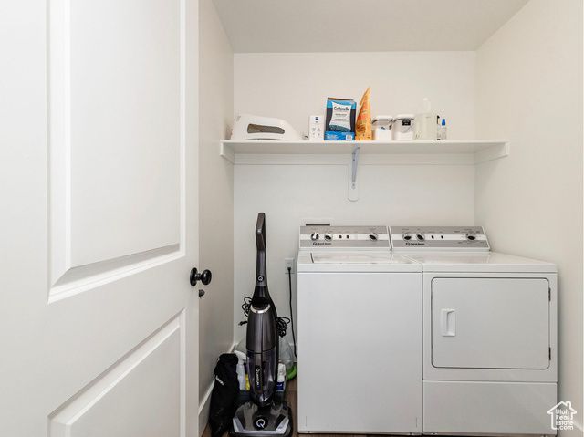 374 W ROPELATO DR, Nibley, UT 84321