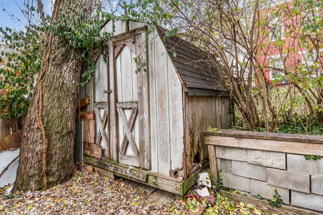 921 Worth Street, Covington, KY 41011