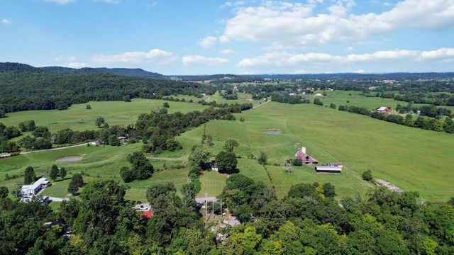 1715 Hwy 790, Bronston, KY 42518