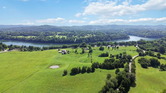 1715 Hwy 790, Bronston, KY 42518