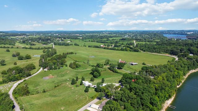 1715 Hwy 790, Bronston, KY 42518