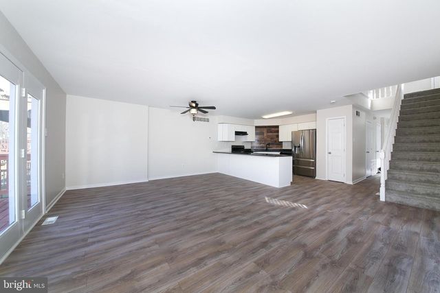 200 DYLAN DR, Lansdale, PA 19446