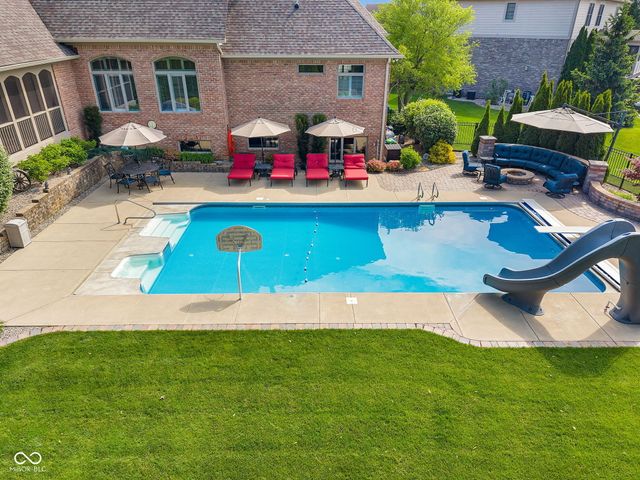 5874 Shallow Water Lane, Bargersville, IN 46106