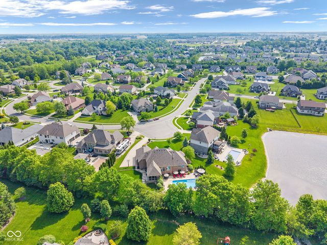 5874 Shallow Water Lane, Bargersville, IN 46106
