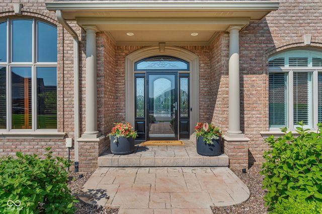 5874 Shallow Water Lane, Bargersville, IN 46106