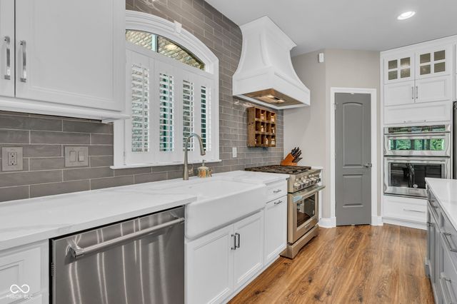 5874 Shallow Water Lane, Bargersville, IN 46106