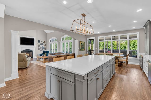 5874 Shallow Water Lane, Bargersville, IN 46106