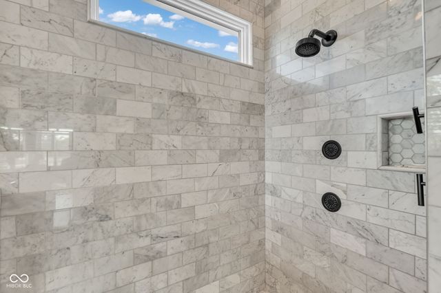 5874 Shallow Water Lane, Bargersville, IN 46106