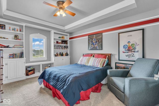 5874 Shallow Water Lane, Bargersville, IN 46106