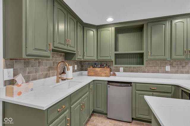 5874 Shallow Water Lane, Bargersville, IN 46106