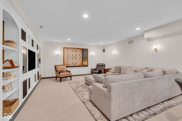 5874 Shallow Water Lane, Bargersville, IN 46106