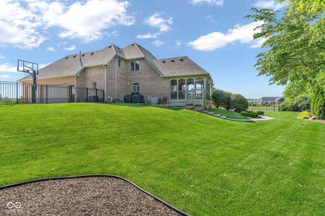 5874 Shallow Water Lane, Bargersville, IN 46106