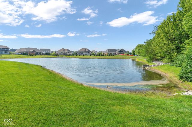 5874 Shallow Water Lane, Bargersville, IN 46106