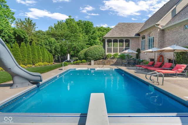 5874 Shallow Water Lane, Bargersville, IN 46106