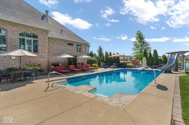 5874 Shallow Water Lane, Bargersville, IN 46106