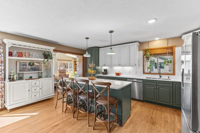 8019 122nd Lane N, Champlin, MN 55316