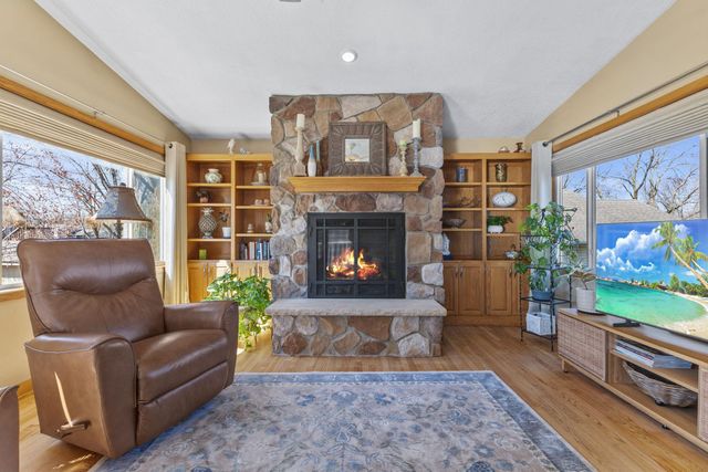 8019 122nd Lane N, Champlin, MN 55316