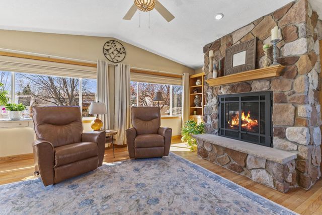 8019 122nd Lane N, Champlin, MN 55316