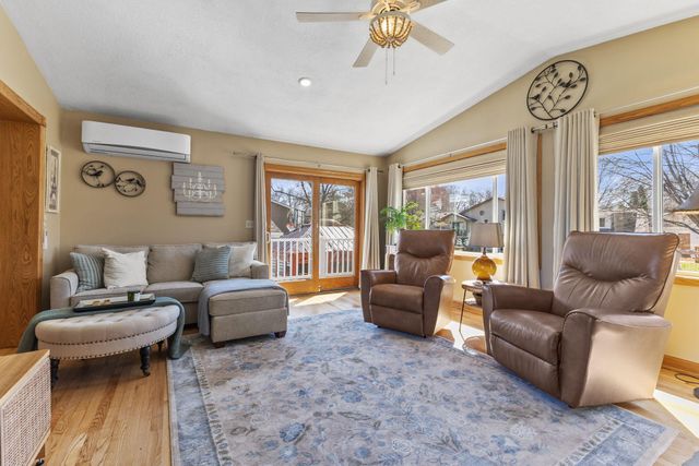 8019 122nd Lane N, Champlin, MN 55316