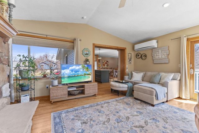 8019 122nd Lane N, Champlin, MN 55316