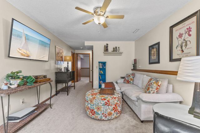 8019 122nd Lane N, Champlin, MN 55316