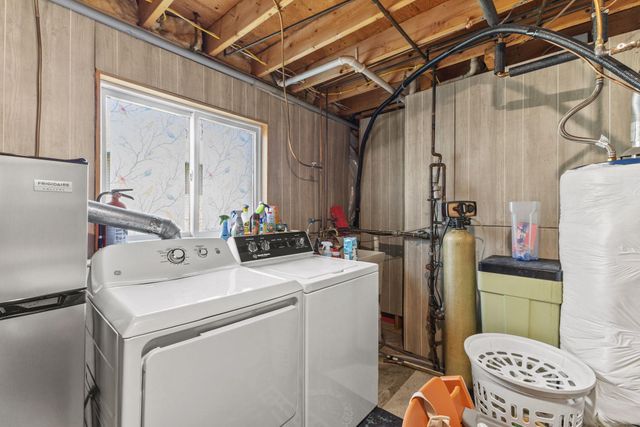 8019 122nd Lane N, Champlin, MN 55316