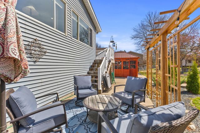 8019 122nd Lane N, Champlin, MN 55316